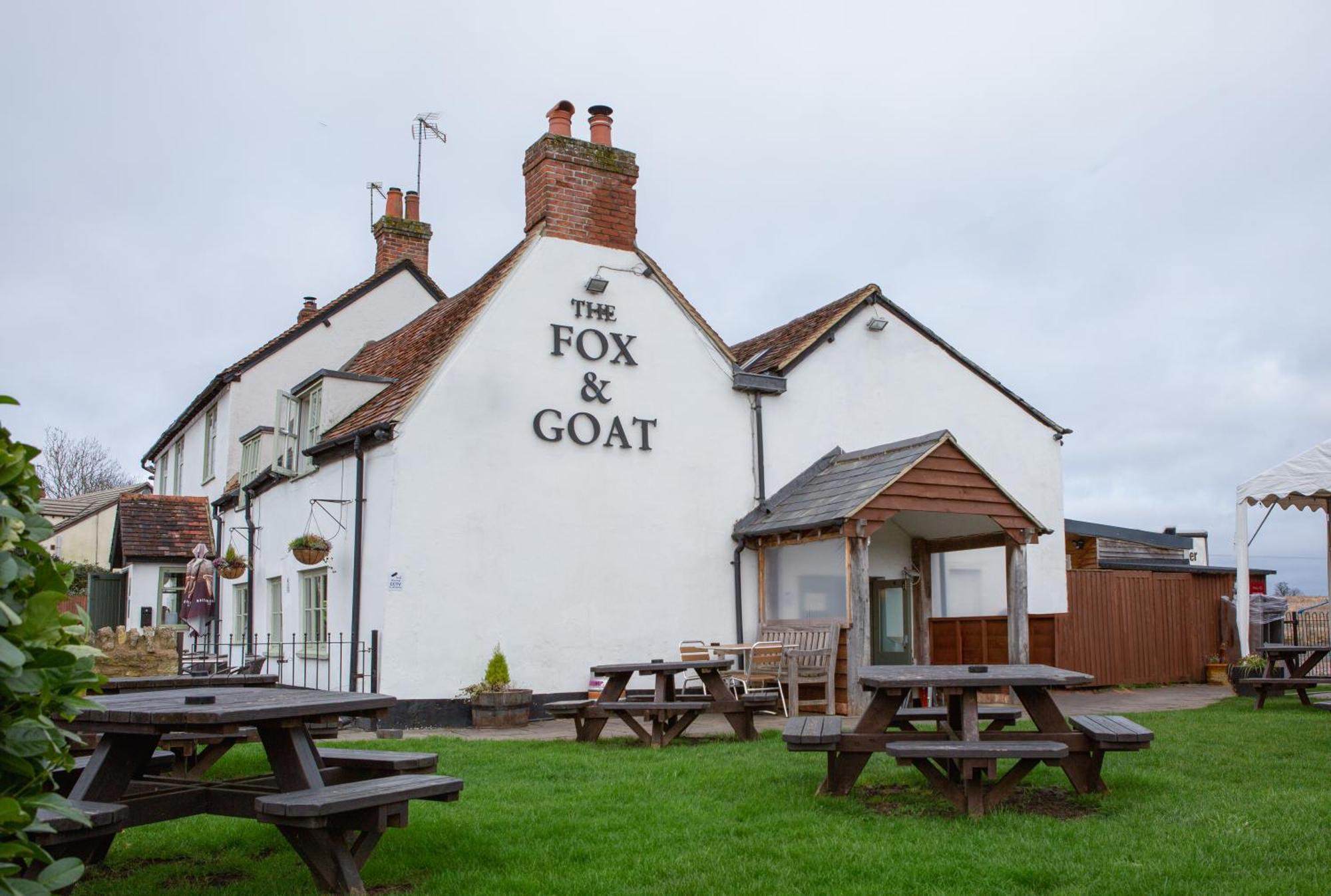 Fox And Goat Hotel Waterstock Buitenkant foto